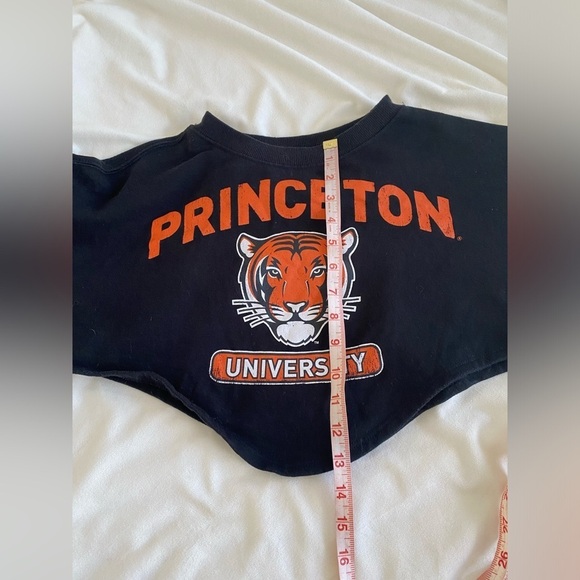 Princeton Tigers Sweatshirt Cropped Black and Orange size Small or Medium - Picture 5 of 8
